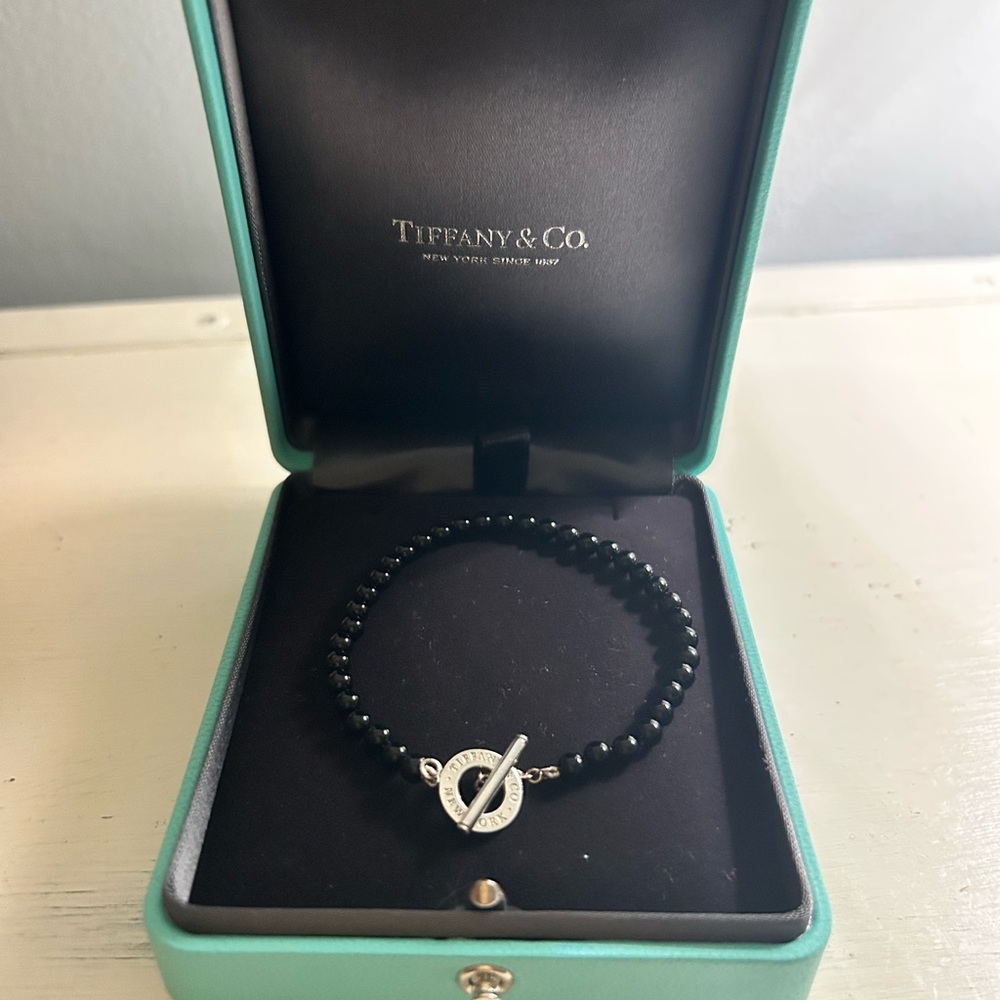 Tiffany & Co. Small Black Onyx Bead Toggle Bracelet